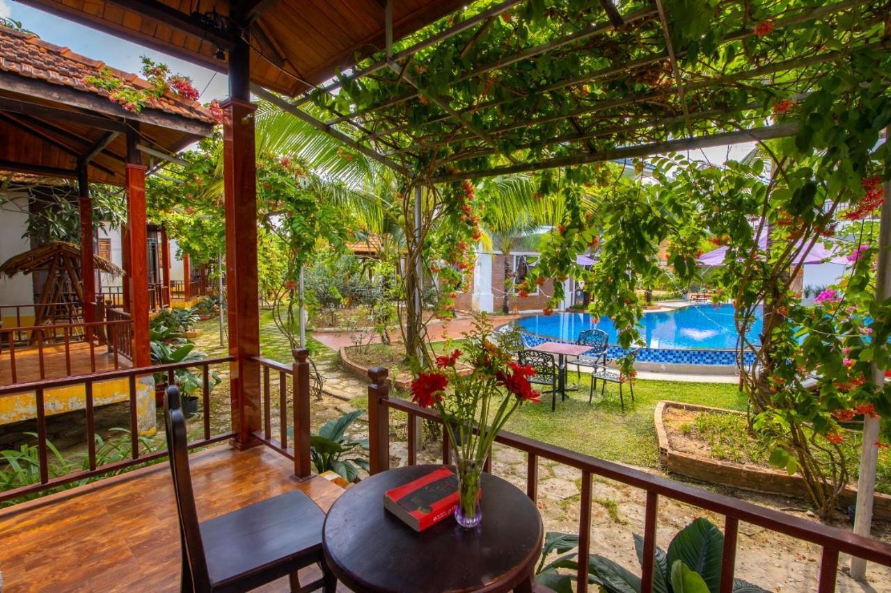 Hung Vuong Resort Дуонг-Донг Экстерьер фото