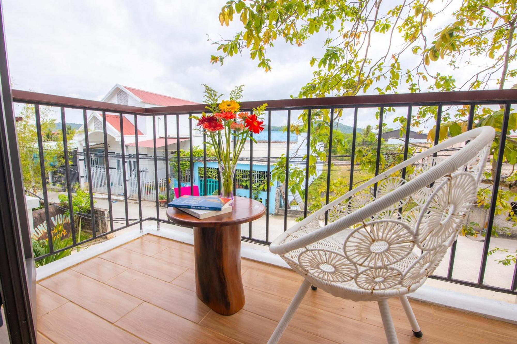 Hung Vuong Resort Дуонг-Донг Экстерьер фото